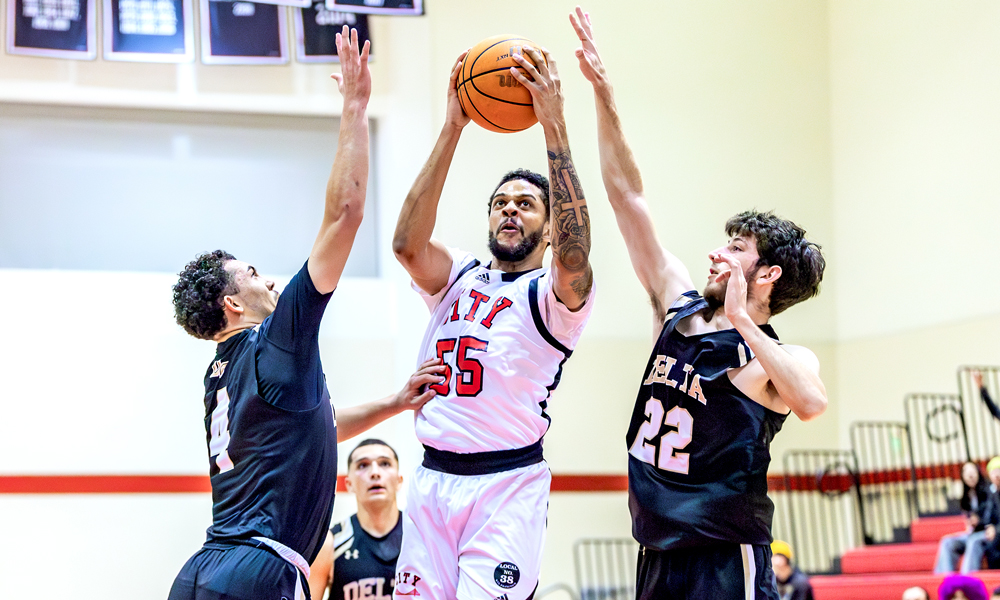 Titus Wilkins led CCSF with 16 points in the win over San Joaquin Delta. (Photo by Eric Sun)