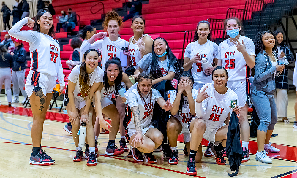 The Rams are ready for the playoffs. (Photo by Eric Sun)